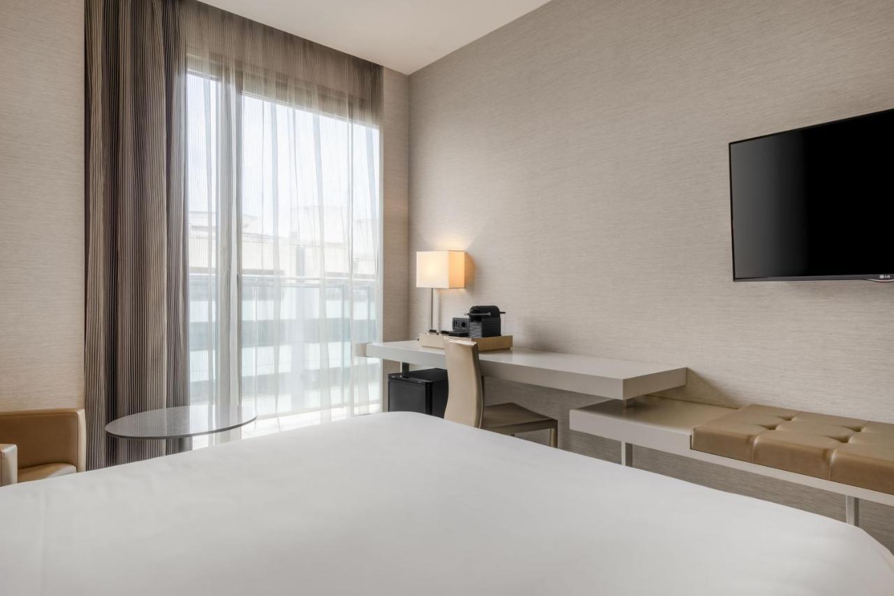 Hotel Sh Colon Walencja Zewnętrze zdjęcie